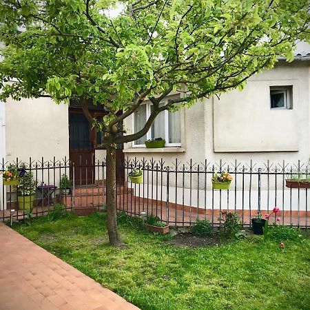 Petit Studio Cosy Bobigny Exterior foto